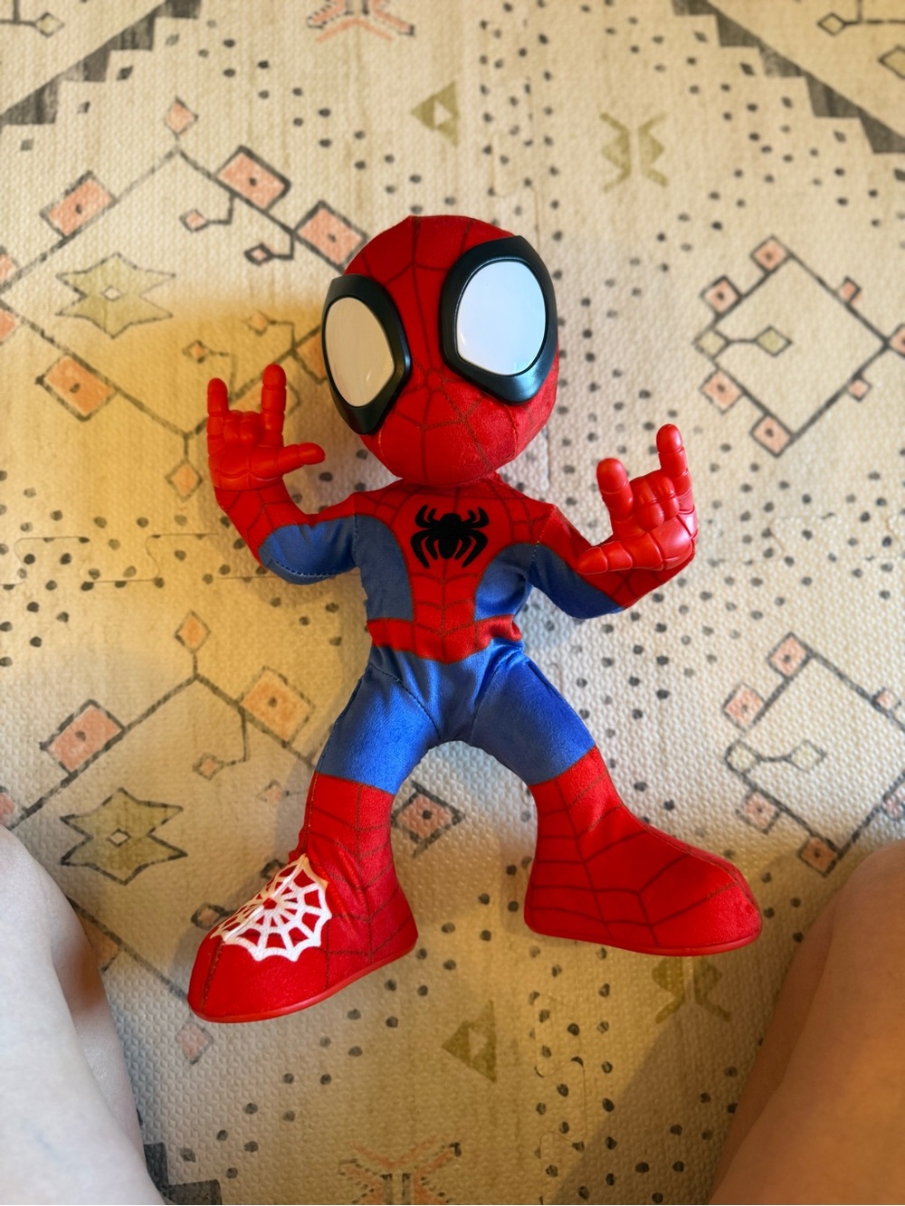 Marvel Dancing Spiderman